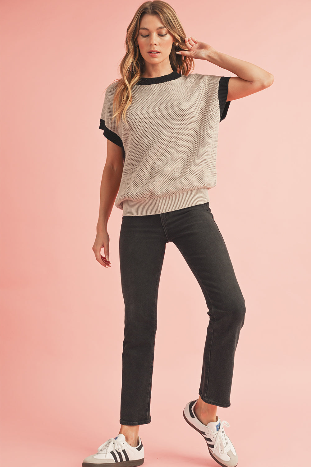 Contrast Trim Knit Top