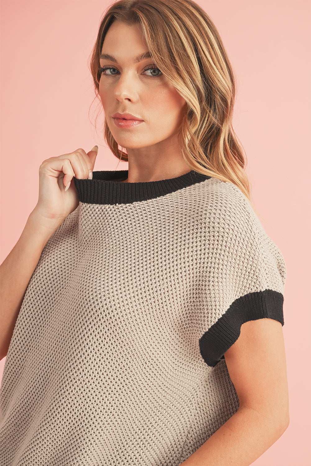 Contrast Trim Knit Top